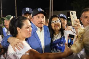 Acto de entrega de 500 unidades de buses y microbuses a transportistas de Nicaragua 
