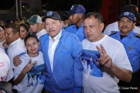 Acto de entrega de 500 unidades de buses y microbuses a transportistas de Nicaragua 