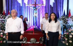 Nicaragüenses rinden honores a la Compañera Gladys Báez, forjadora de las generaciones revolucionarias