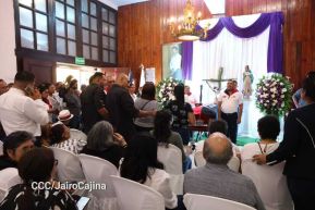 Nicaragüenses rinden honores a la Compañera Gladys Báez, forjadora de las generaciones revolucionarias