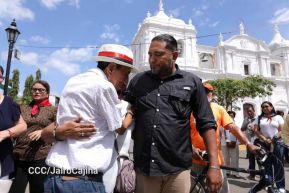 Nicaragüenses rinden honores a la Compañera Gladys Báez, forjadora de las generaciones revolucionarias