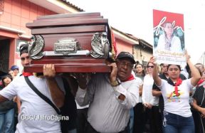 Nicaragüenses rinden honores a la Compañera Gladys Báez, forjadora de las generaciones revolucionarias