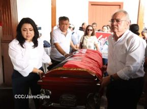 Nicaragüenses rinden honores a la Compañera Gladys Báez, forjadora de las generaciones revolucionarias