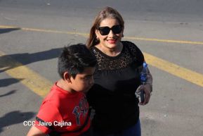 Caminata Colorida en homenaje al 45 aniversario de la Cruzada Nacional de Alfabetización