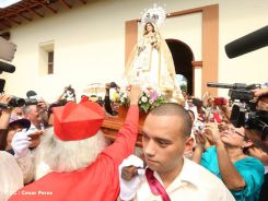 León se vistió de fiesta con visita del Cardenal Brenes