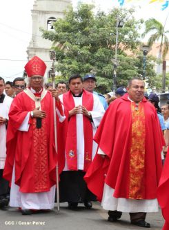 León se vistió de fiesta con visita del Cardenal Brenes