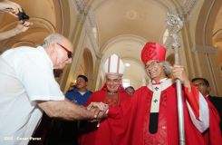 León se vistió de fiesta con visita del Cardenal Brenes