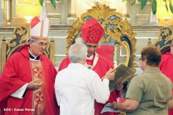 León se vistió de fiesta con visita del Cardenal Brenes