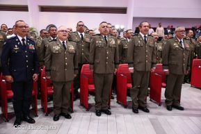 Acto de otorgamiento de los grados militares de Coronel General a mandos del Ejército de Nicaragua