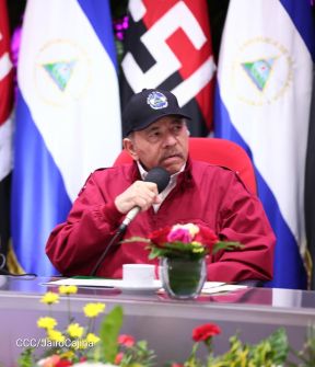 Acto de otorgamiento de los grados militares de Coronel General a mandos del Ejército de Nicaragua