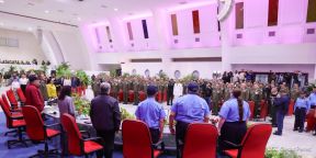 Acto de otorgamiento de los grados militares de Coronel General a mandos del Ejército de Nicaragua
