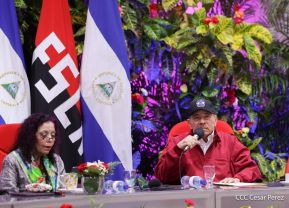 Acto de otorgamiento de los grados militares de Coronel General a mandos del Ejército de Nicaragua