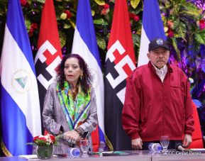 Acto de otorgamiento de los grados militares de Coronel General a mandos del Ejército de Nicaragua