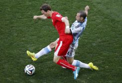 Argentina vence a Suiza y pasa a cuartos de final