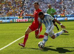 Argentina vence a Suiza y pasa a cuartos de final