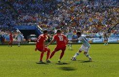 Argentina vence a Suiza y pasa a cuartos de final