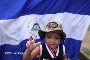 Caminata en conmemoración de los Héroes y Mártires de la Gesta de la Colina 110 