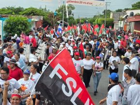 Caminata en conmemoración de los Héroes y Mártires de la Gesta de la Colina 110 
