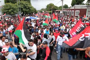 Caminata en conmemoración de los Héroes y Mártires de la Gesta de la Colina 110 