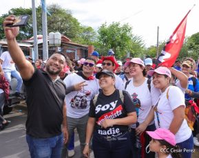 Caminata en conmemoración de los Héroes y Mártires de la Gesta de la Colina 110 