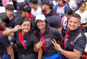 Caminata en conmemoración de los Héroes y Mártires de la Gesta de la Colina 110 