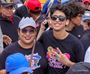 Caminata en conmemoración de los Héroes y Mártires de la Gesta de la Colina 110 