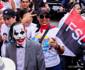 Caminata en conmemoración de los Héroes y Mártires de la Gesta de la Colina 110 