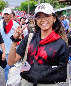 Caminata en conmemoración de los Héroes y Mártires de la Gesta de la Colina 110 