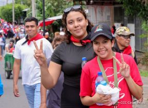 Caminata en conmemoración de los Héroes y Mártires de la Gesta de la Colina 110 