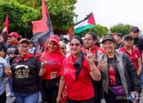 Caminata en conmemoración de los Héroes y Mártires de la Gesta de la Colina 110 
