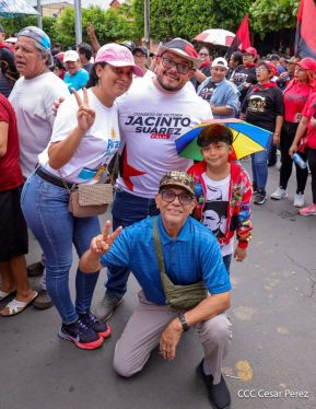 Caminata en conmemoración de los Héroes y Mártires de la Gesta de la Colina 110 