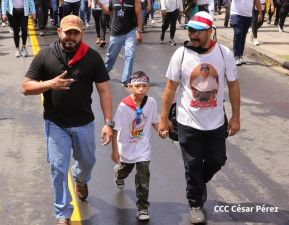 Caminata a la Hacienda El Vapor en homenaje al Comandante Carlos Fonseca Amador