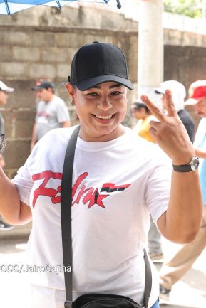 Caminata a la Hacienda El Vapor en homenaje al Comandante Carlos Fonseca Amador