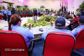 Nicaragua conmemora natalicio del Comandante Carlos Fonseca con acto de ascensos de la Policía Nacional