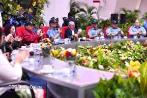 Nicaragua conmemora natalicio del Comandante Carlos Fonseca con acto de ascensos de la Policía Nacional