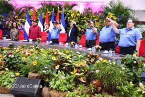 Nicaragua conmemora natalicio del Comandante Carlos Fonseca con acto de ascensos de la Policía Nacional