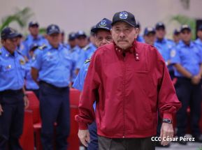Nicaragua conmemora natalicio del Comandante Carlos Fonseca con acto de ascensos de la Policía Nacional