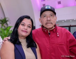 Nicaragua conmemora natalicio del Comandante Carlos Fonseca con acto de ascensos de la Policía Nacional