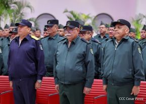Nicaragua conmemora natalicio del Comandante Carlos Fonseca con acto de ascensos de la Policía Nacional