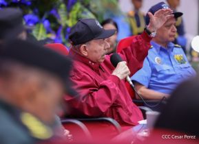 Nicaragua conmemora natalicio del Comandante Carlos Fonseca con acto de ascensos de la Policía Nacional