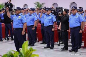 Nicaragua conmemora natalicio del Comandante Carlos Fonseca con acto de ascensos de la Policía Nacional