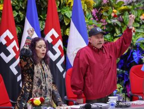 Nicaragua conmemora natalicio del Comandante Carlos Fonseca con acto de ascensos de la Policía Nacional