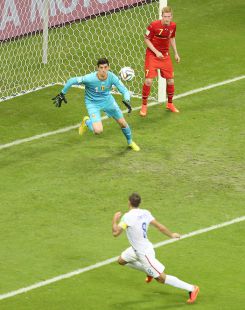 Bélgica pasa a cuartos de final y manda a casa a EEUU