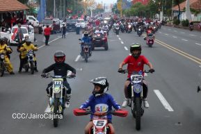 Motorizada Siempre 19 en homenaje al Repliegue Táctico a Masaya