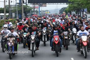 Motorizada Siempre 19 en homenaje al Repliegue Táctico a Masaya