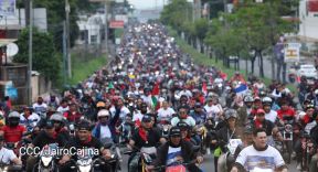 Motorizada Siempre 19 en homenaje al Repliegue Táctico a Masaya