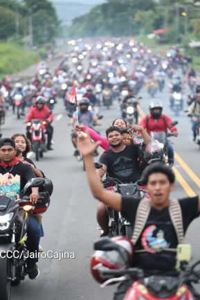 Motorizada Siempre 19 en homenaje al Repliegue Táctico a Masaya