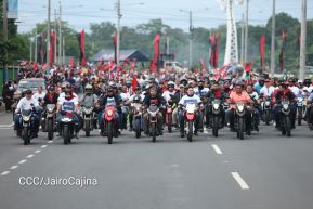 Motorizada Siempre 19 en homenaje al Repliegue Táctico a Masaya