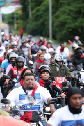 Motorizada Siempre 19 en homenaje al Repliegue Táctico a Masaya