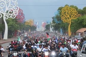 Hacia el 46/19: Aficionados por las motos protagonizan Motorizada Dos, Siempre 19